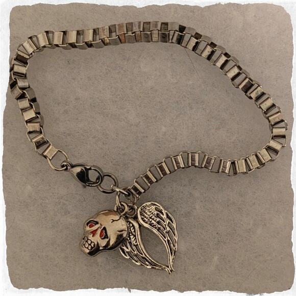 ED HARDY Skull & Wings Charm Bracelet on Silver Stainless Steel Box Chain 8" - Picture 8 of 8